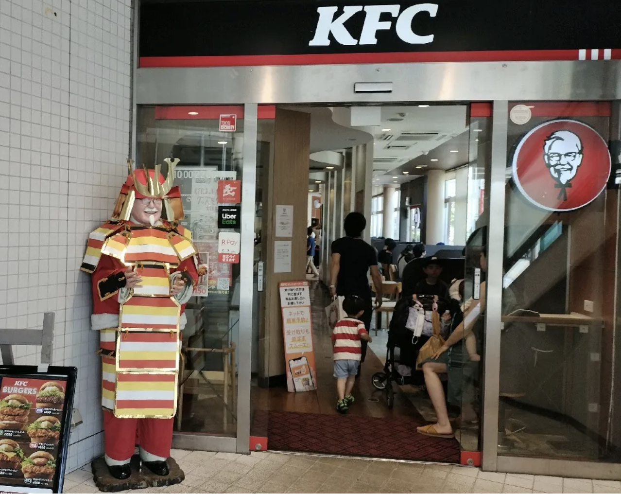 Đại tá KFC dai-ta-KFC